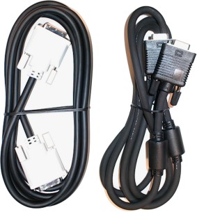 DVI- ja VGA-kaapelit